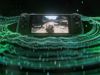 Fotografija izdelka Igralna tablica Razer Edge in kontroler Kishi V2 Pro