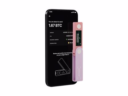 Fotografija izdelka Ledger Nano X, denarnica za Bitcoin in druge kriptovalute, Pastel Pink