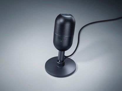 Fotografija izdelka Mikrofon Razer Seiren V3 Mini, črn