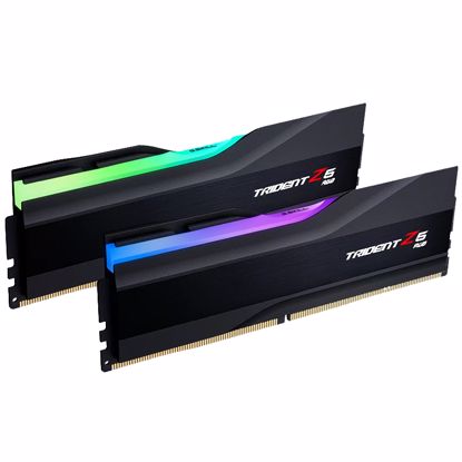 Fotografija izdelka GSKILL Trident Z5 RGB 32GB (2x16GB) 5600MT/s DDR5 CL28 F5-5600J2834F16GX2-TZ5RK ram pomnilnik